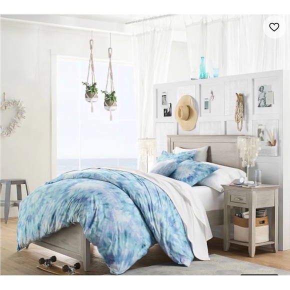 LAST Chance ⏱️ Pottery Barn Tie-Dye Sham - Picture 9 of 13